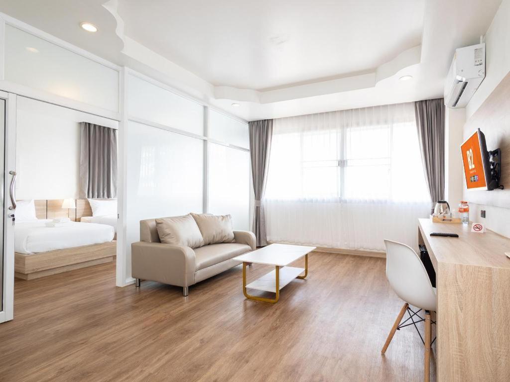 B2 Phitsanulok Boutique & Budget Hotel Exteriér fotografie