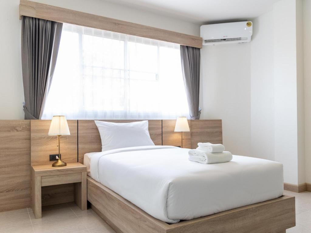 B2 Phitsanulok Boutique & Budget Hotel Exteriér fotografie